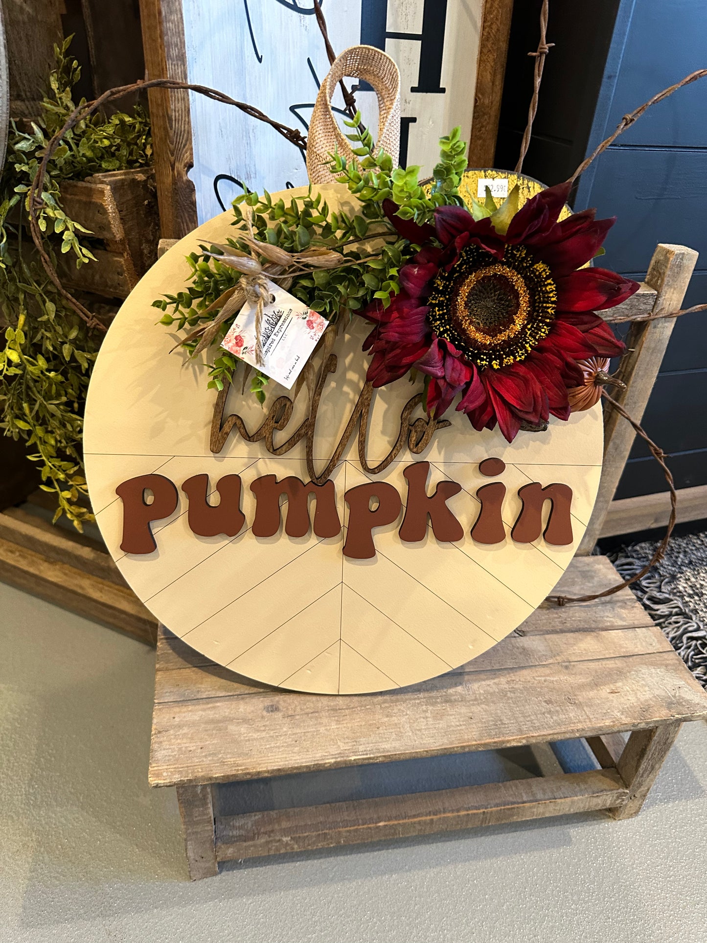 Hello Pumpkin Round