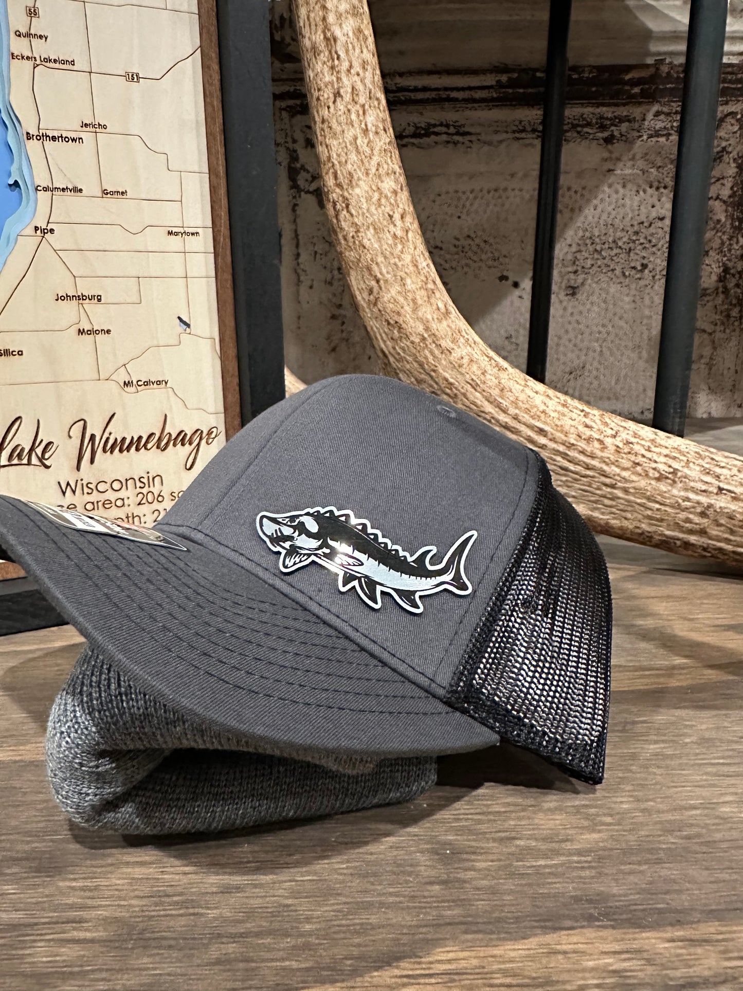 Sturgeon Cutout Richardson 112