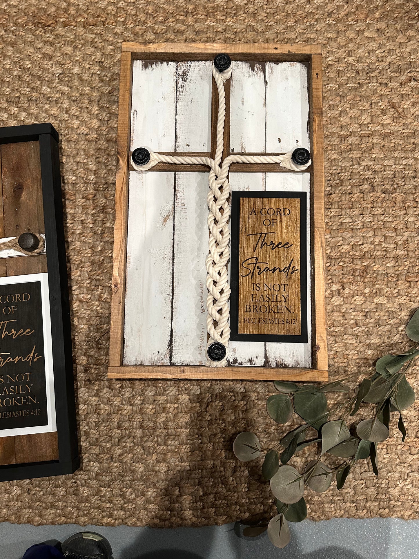 3 strand cross