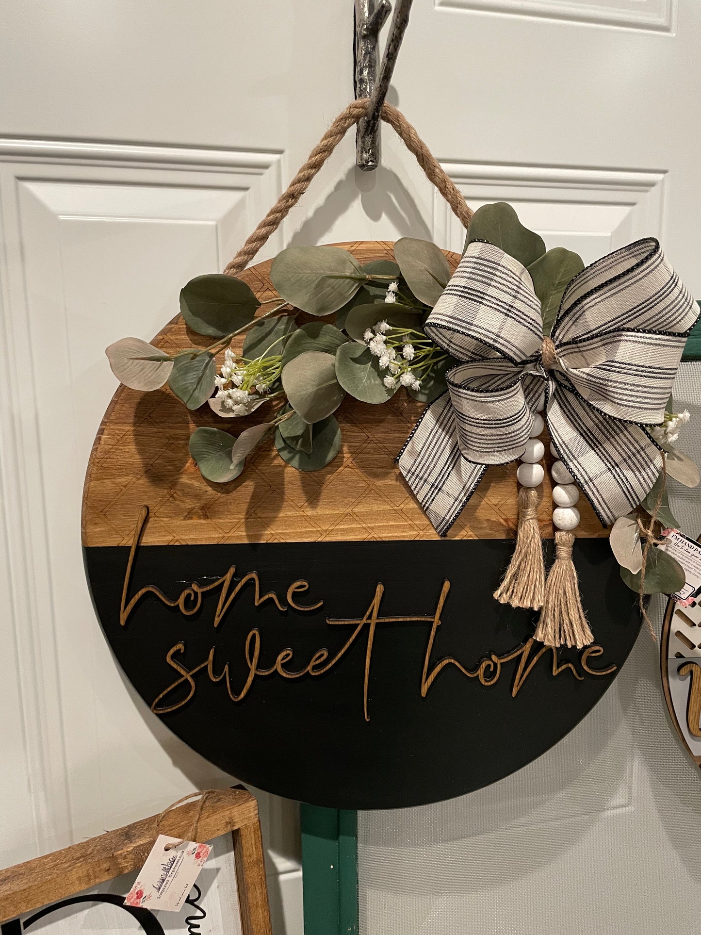 Home sweet home w/ beads door round
