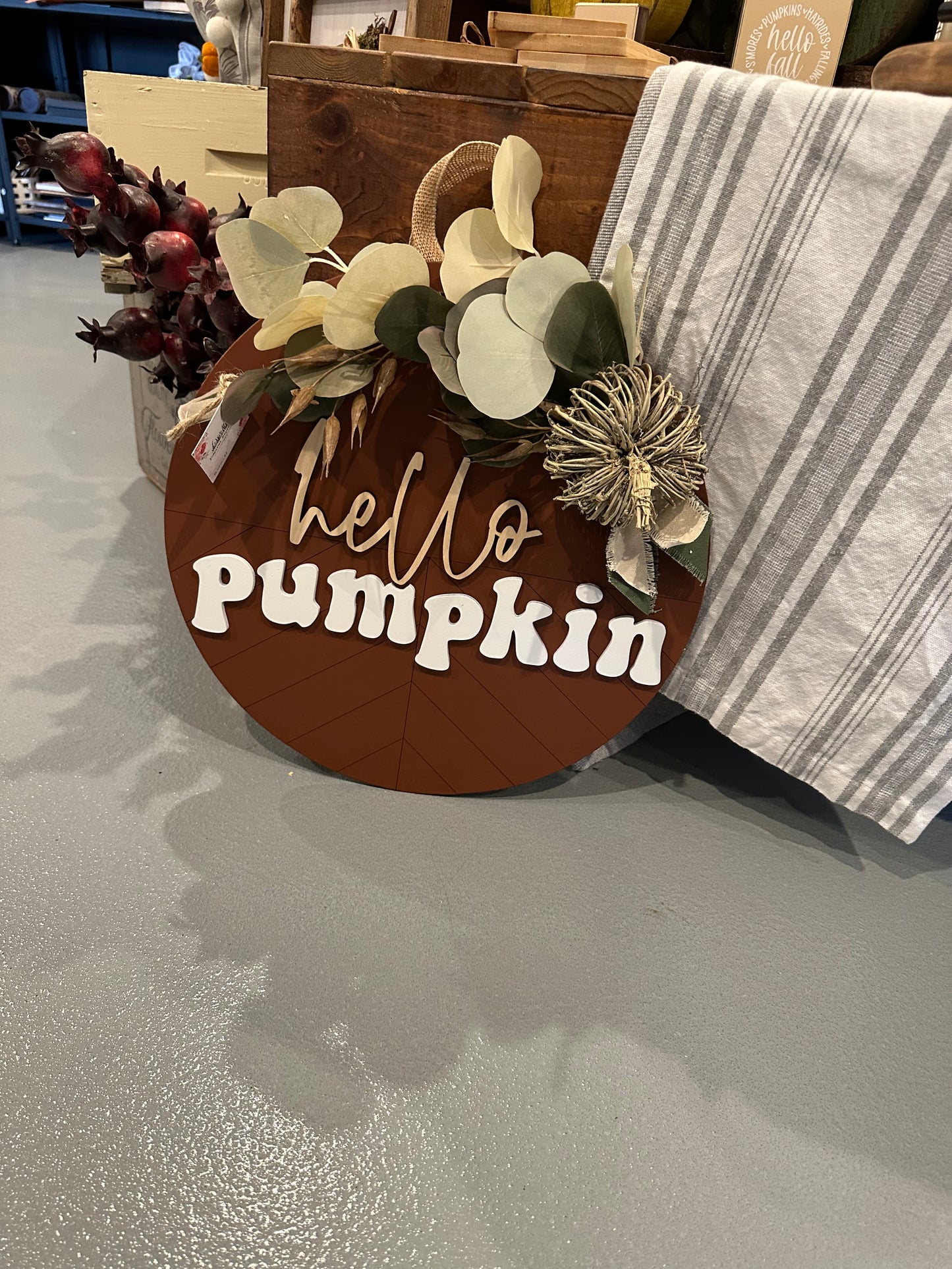 Hello Pumpkin Round